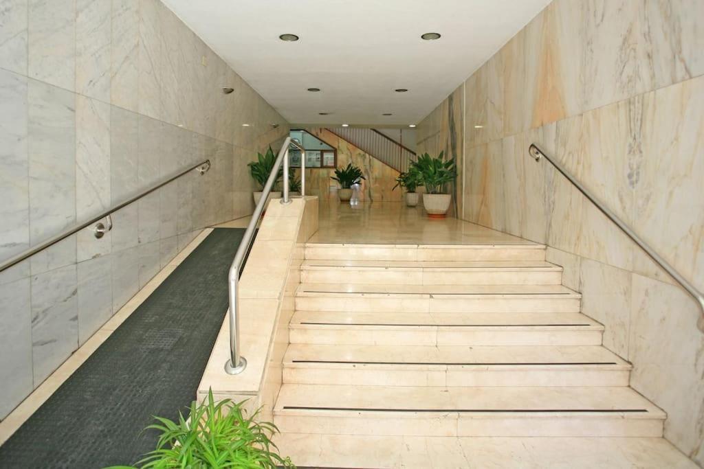 Granada Piso En Calle Arabial 117 Junto A El Corte Ingles 外观 照片